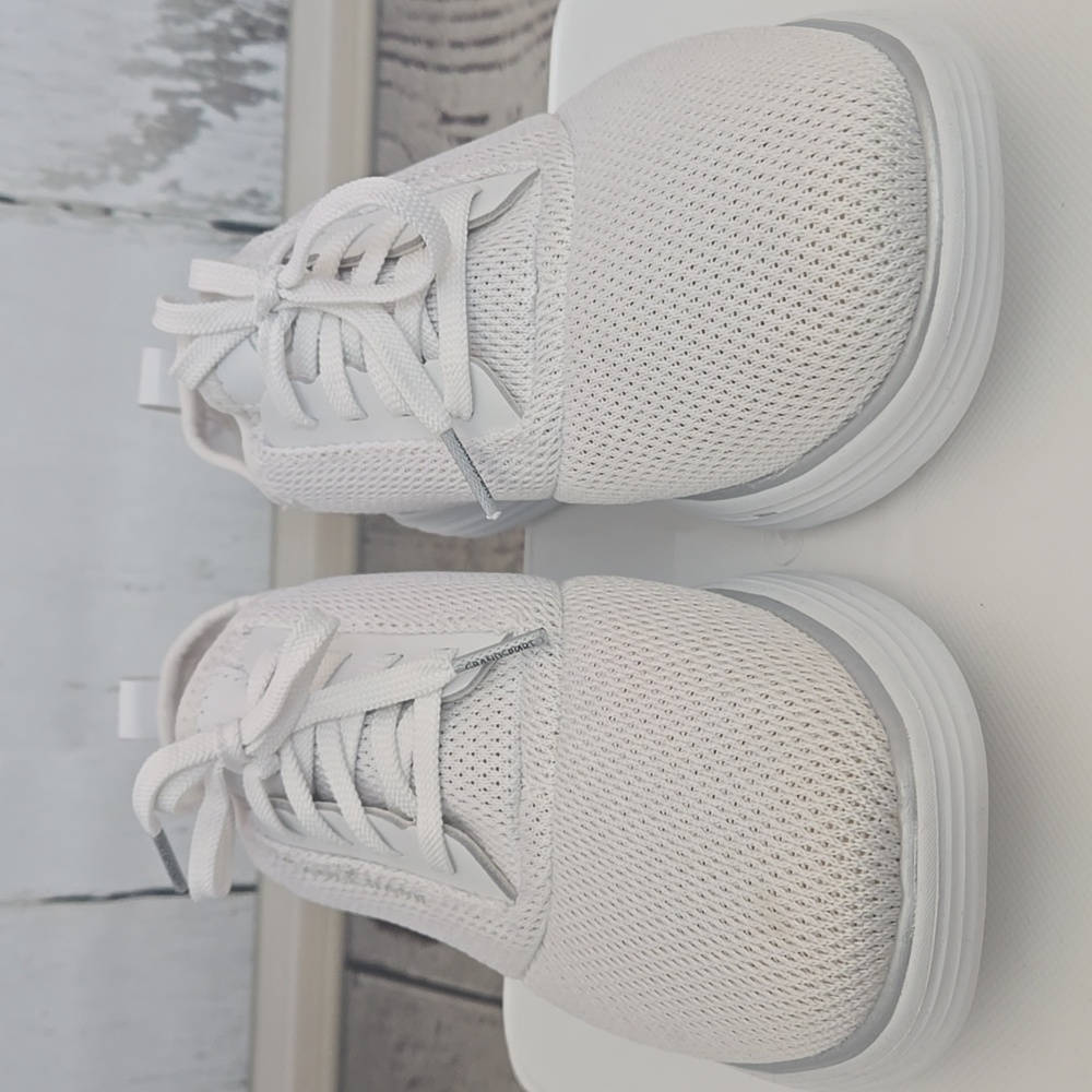 Cole hann grand sport journey sneaker White snakeskin silver size 9 women's - Picture 4 of 13